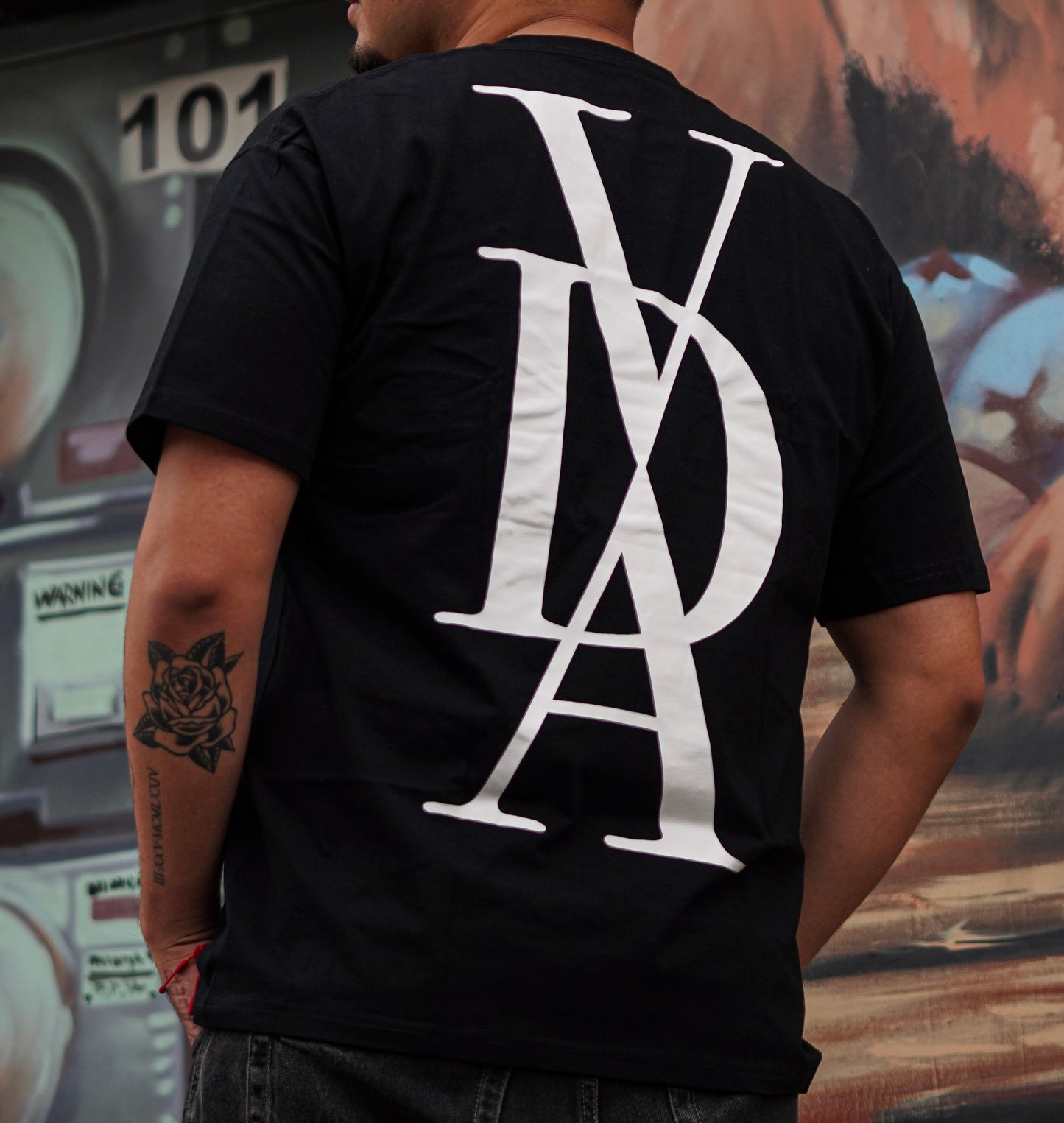 DT Midnight Black